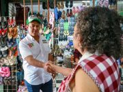 Propone Juan Carrillo nuevos apoyos para mujeres de 60 a 64 años