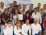 Recibe Ana Paty Peralta constancia como candidata a la presidencia de BJ