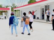 Reporta SEQ que más de 469 mil estudiantes regresan a clases en Q. Roo