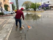 Atienden estragos lluvias y fuertes vientos en calles de Cancún
