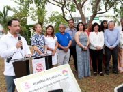Inician los festejos por el 54 aniversario de Cancún con ofrenda en homenaje a pioneros