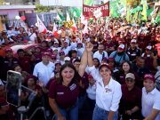 Casa por casa, reafirma Ana Paty Peralta su compromiso con los cancunenses