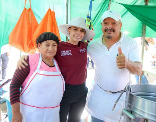 Recorre Ana Paty Peralta tianguis de la supermanzana 100