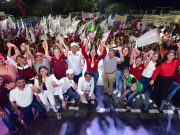Estefanía Mercado cierra su campaña en Puerto Aventuras ante cientos de militantes y simpatizantes de la 4T y ciudadanos