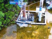 Grave el derrame de cemento en laguna Nichupté: Gema. Mientras SICT afirma que es sedimento lagunar no tóxico