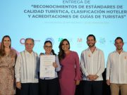 Entrega Mara Lezama reconocimientos de estándares de calidad que fortalecen la Nueva Era del Turismo en Quintana Roo