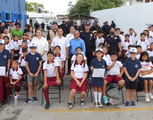 Fomenta gobierno de Benito Juárez convivencia de instituciones con comunidad escolar