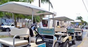 Jaguar Negro | Saturación de carritos de golf en Isla Mujeres: Atenea y el conflicto de intereses