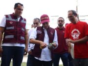 Constata Ana Paty Peralta espesor de 7 centímetros en la nueva carpeta asfáltica