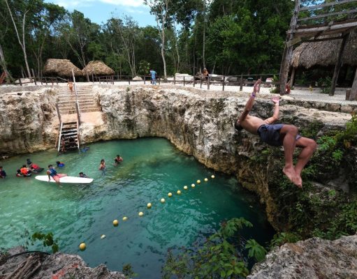 Premian por sexta ocasión a Puerto Morelos por ser líder en turismo de aventura