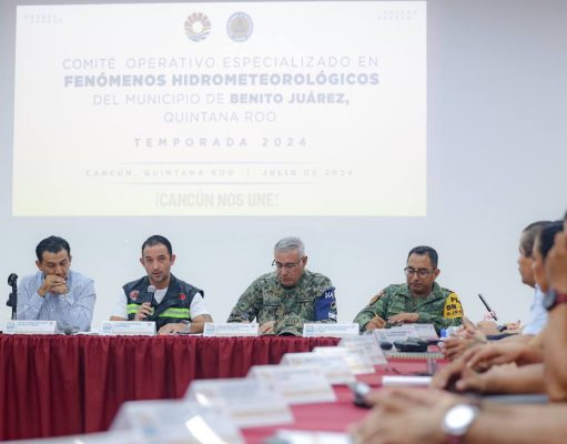 Autoridades de BJ inician sesión permanente del Comité Operativo Especializado en Fenómenos Hidrometeorológicos ante el huracán “Beryl”
