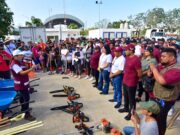 Participa Estefanía Mercado y su equipo de voluntarios en mega jornada de limpieza en Puerto Aventuras