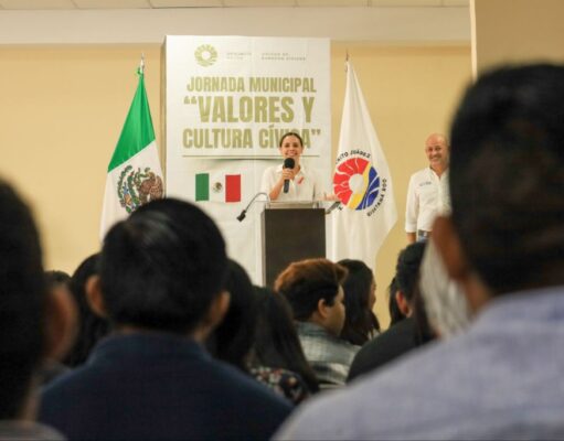 La educación es prioridad para construir un mejor Cancún: Ana Paty Peralta