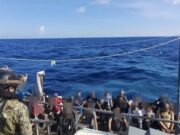 Rescata Marina a 31 extranjeros varados en las costas de Quintana Roo