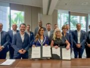 Mara Lezama firma con navieras un histórico fondo para turismo de cruceros