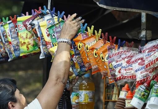 Se amparan contra SEP por omitir lineamientos de venta de alimentos en escuelas