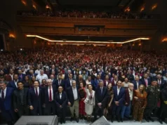 Va reforma judicial por mandato del pueblo: Sheinbaum