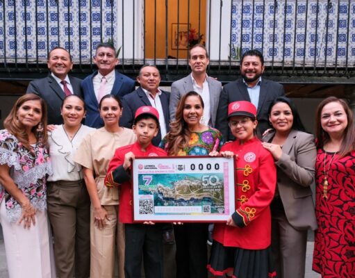 Devela Mara Lezama billete de Lotería Nacional por 50 años de Quintana Roo