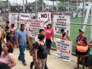 Esperan respuesta militantes de Morena que protestaron contra nombramiento de Paul Carrillo
