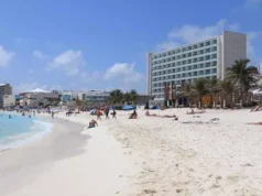 Prevén incluir 6 Kms en proyecto de recuperación de playas en QRoo
