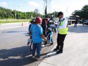 Suman 17 operativos de revisión a motos en Cancún, con 293 sancionadas