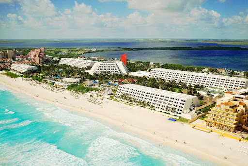Grand Oasis 2