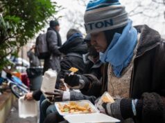 Dispuesto alcalde de NY a colaborar en deportación de indocumentados
