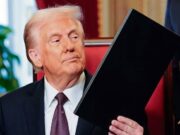 Cancela Trump asilo y manda tropas a la frontera