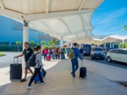 Exige Asociación de Hoteles de Cancún, Puerto Morelos e Isla Mujeres a las autoridades mejorar la atención en el aeropuerto de Cancún