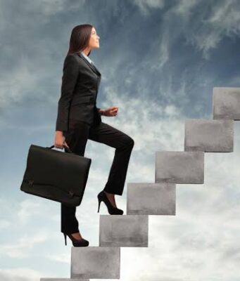 Opinión | Ser protagonista del cambio: Competencias clave para el éxito laboral | Alma Mater | Nancy Aguas García