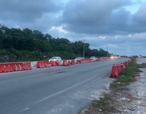 Para evitar pérdida de vuelos y demoras, piden que obras en carretera 307 se hagan de noche