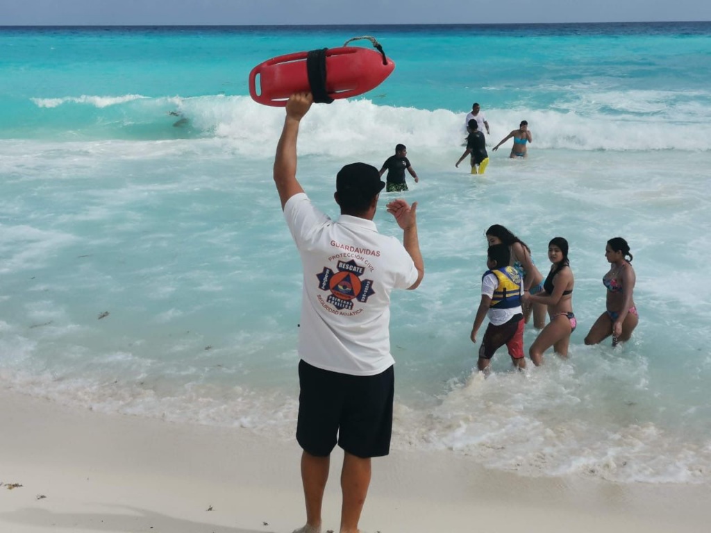 guardavidas-playas-de-cancun