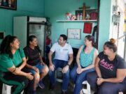 Mantiene Renán Sánchez contacto cercano con la familia Verde de Chetumal