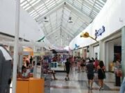 Refuerzan seguridad en centros comerciales de Cancún con Instalación de cámaras