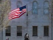 Jueza suspende veto de estudiantes extranjeros en Harvard