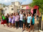 Promueve Renán Sánchez Tajonar el empoderamiento de las mujeres en el Fraccionamiento Villas del Sol en Playa del Carmen
