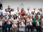 Con entrega de títulos, Mara Lezama da seguridad y certeza jurídica a 32 familias de Chetumal y al patrimonio municipal