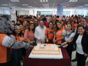 Con alumnos, Mara Lezama celebra 15 aniversario de la Universidad Politécnica de Quintana Roo