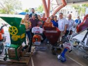 Entrega Mara Lezama maquinaria y silos herméticos a productores de maíz
