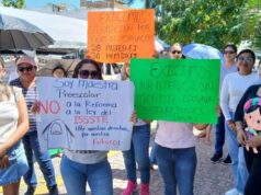 Maestros de Cancún protestan y se alistan para el paro nacional