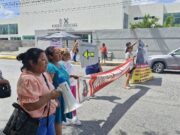 Bloquean Madres Buscadoras de Quintana Roo avenida Nichupté previo a la audiencia contra 2 elementos de la FGE por caso de Francisca Mariner