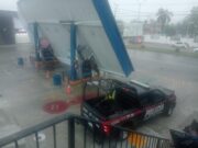 Cae tormenta sobre Chetumal, dejando inundaciones y árboles caídos