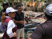 Recorre Mara Lezama inmuebles afectados en Holbox tras incendio y atiende de forma directa a afectados