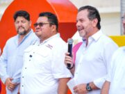 Chacón activa internet gratuito en la avenida Rafael E. Melgar para disfrute del pueblo y de turistas