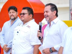 Chacón activa internet gratuito en la avenida Rafael E. Melgar para disfrute del pueblo y de turistas