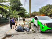 Detienen Unidades Verdes a hombre por depositar desechos en predio de Cancún