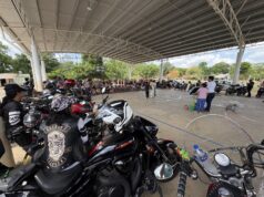 Naderías totales | Desde la moto: plantar bandera por la paz, la solidaridad y la esperanza