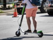 Estefanía Mercado abre diálogo ciudadano para regular el uso de scooters en Playa del Carmen