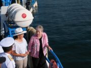 Mara Lezama y Alicia Bárcena supervisan estrategia contra el sargazo a bordo del buque “Natans”
