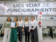 Ana Paty Peralta fomenta la actividad comercial regularizada